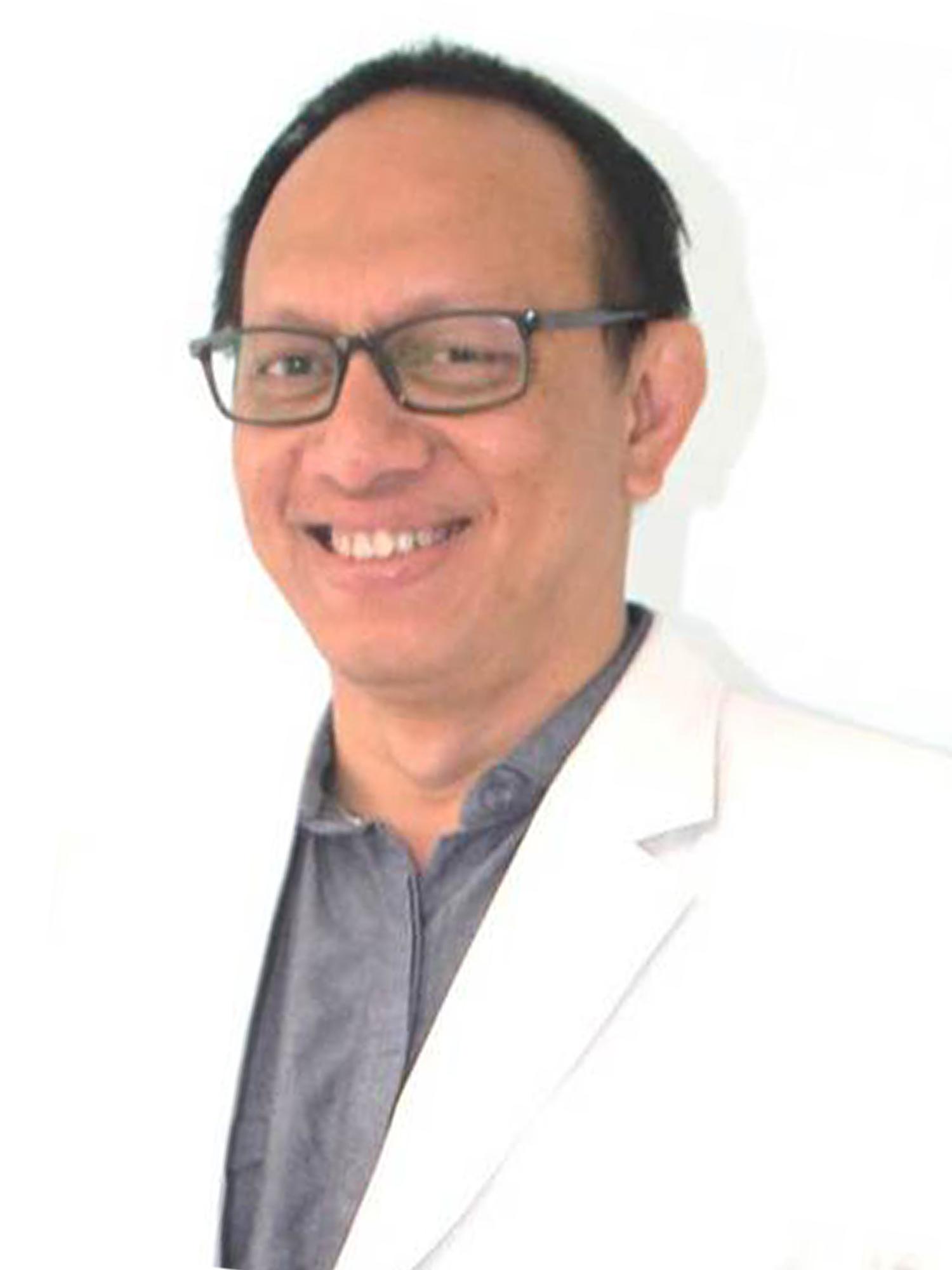 dr. Tri Agus S, Sp M - Metro Hospitals Group